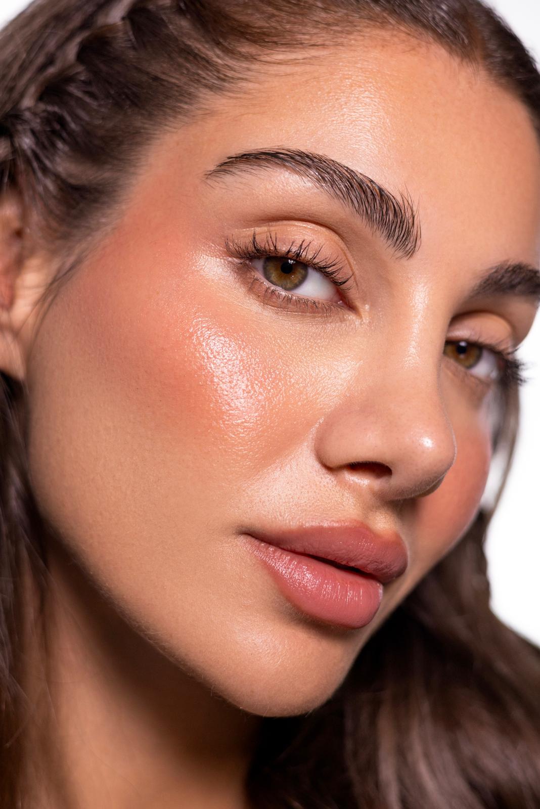 Juicy Cheeks - Dreamy Girl